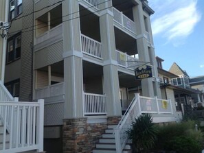 Beechview Condo