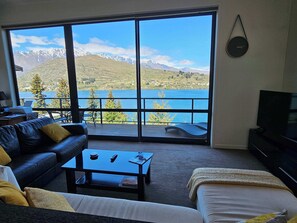 Lounge with Stunning Views