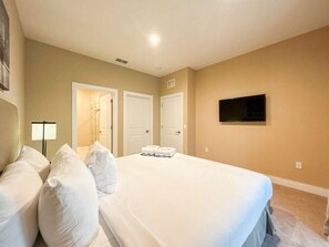 Bed,Bedroom