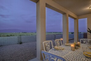Outdoor dining