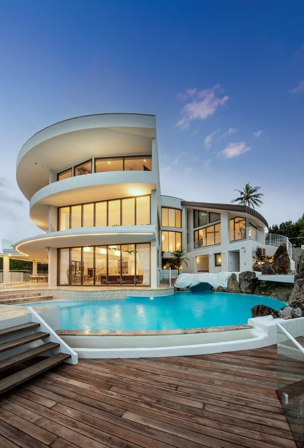 Casa Rotunda - Exterior