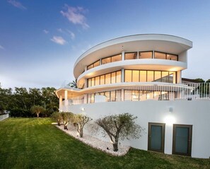 Casa Rotunda - Exterior