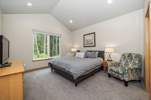 Master bedroom with King bed, Streaming TV with Spectrum Cable,  attached full bath with walk in shower.