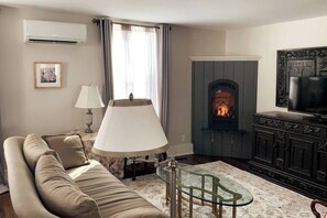 Upstairs Living room