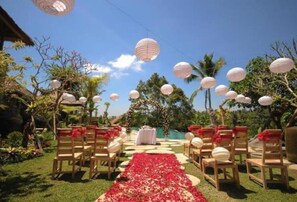 Outdoor banquet area