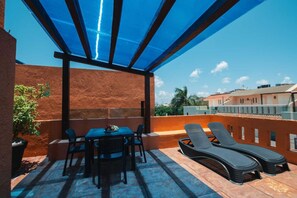 Shared Terrace