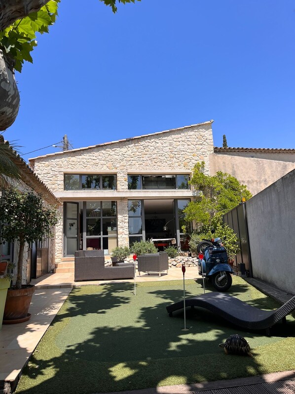 Extérieur