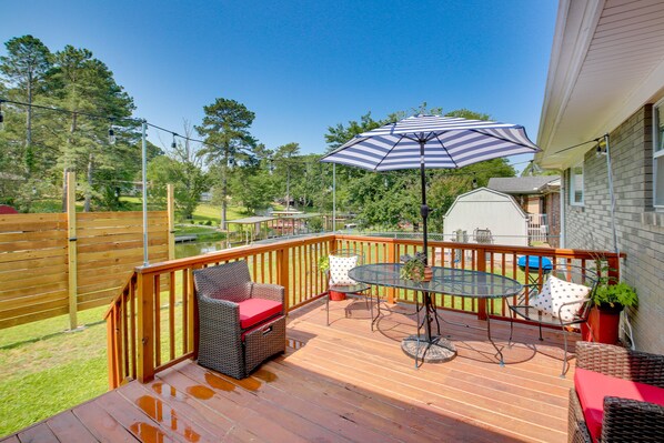 Hot Springs Vacation Rental | 3BR | 2BA | 1,000 Sq Ft | 1 Step to Enter