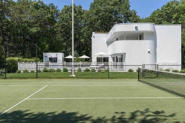 Sport court