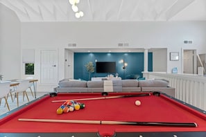Spielezimmer