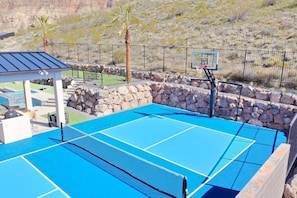 Sport court