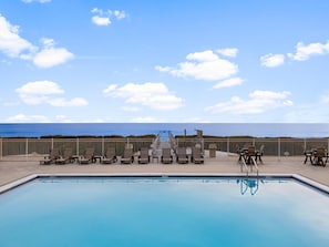 Gulf Front Community Pool