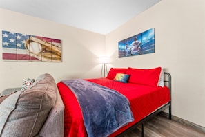 Queen Bed