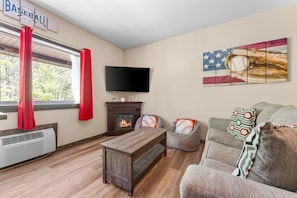 The Dug Out condo at Cardinal Hill Cottages