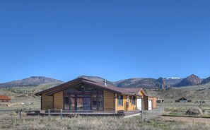 Warrick Cabin VRC Rental Home - Exterior - Large Windows for Amazing Views