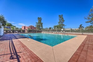 Community Outdoor Pool | Basketball Court