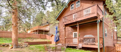 Estes Park Vacation Rental | 4BR | 3BA | Stairs Required | 3,000 Sq Ft