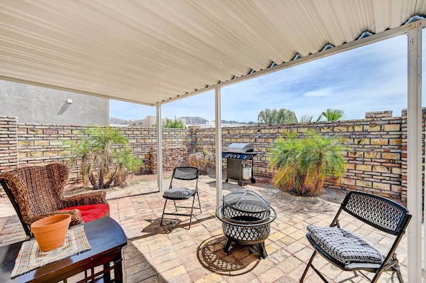 Yuma Vacation Rental | 1BR | 1BA | 300 Sq Ft | Step-Free Access