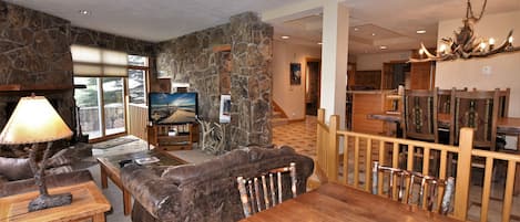 Living Room with Fireplace and TV