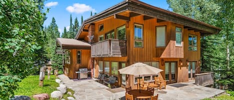 Your lush, vibrant backyard. Private, yet directly accessing the Funnel Run on Snowmass.