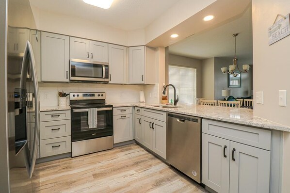 Kitchen Bar for Entertaining