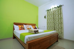King size Bed