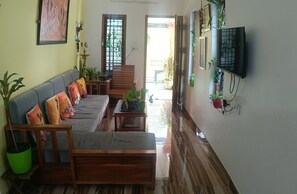 Fully furnished Living room 