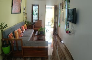 Fully furnished Living room
