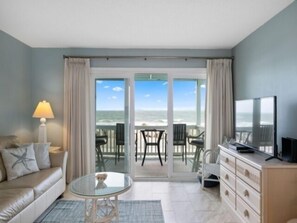Furniture, Table, Indoors, Living Room, Door