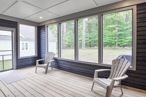 Westwinds Screened Porch