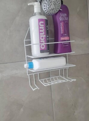 Badezimmerausstattung