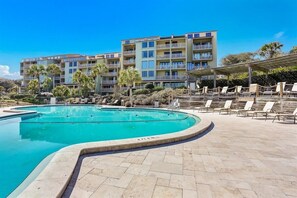 Complex Pool (heated)