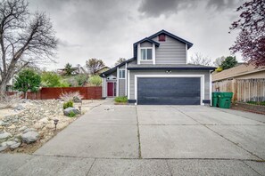 Exterior | Keyless Entry