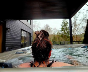 Bain à remous extérieur