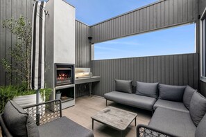 The outdoor room is the perfect site for entertaining, sunbathing and stargazing (BYO firewood)