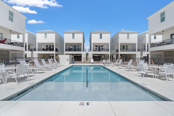 Community Heated  Pool