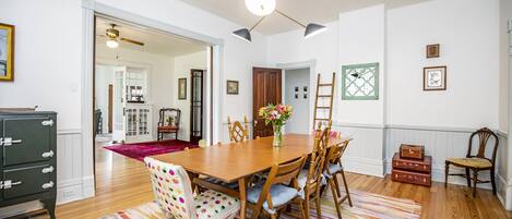 Our colorful dining room with seating for 8-10 people.