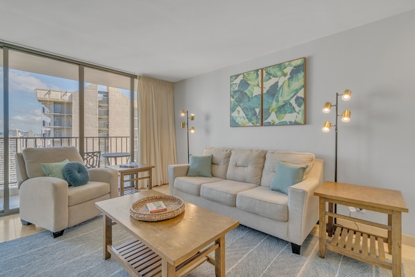 Furniture, Indoors, Living Room, Coffee Table, Table