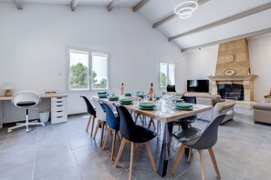 Table intérieure 10 couvets