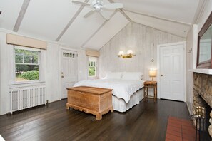 Spacious & elegant master suite w/ king bed and separate outside entrance 