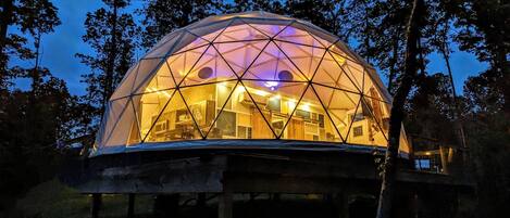 Glamping Dome at Getaway on Ranger Creek (903)