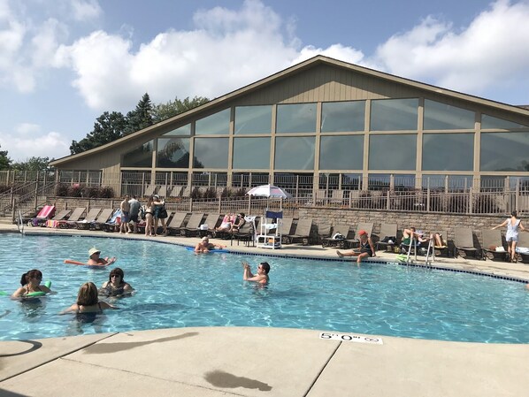 Outdoor pool , Memorial day to labor day