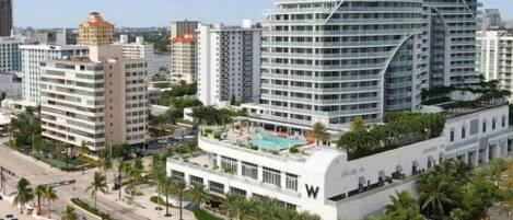 W Hotel Beach Resort on Fort Lauderdale Beach with beach access/attendant, 2 restaurants, spa, 2 pools, fitness center, concierge & MORE!!