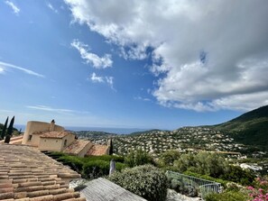 VUE VALLE CAVALAIRE