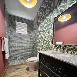 Common bathroom