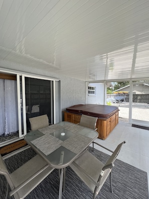 Outdoor dining