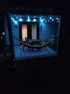 Ulkoruokailutilat
