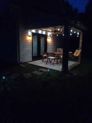 Ulkoruokailutilat