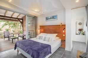 Villa Canopée - Bedroom open onto the SPA terrace