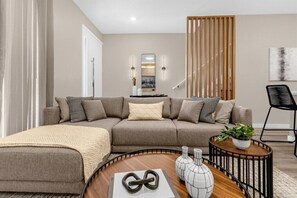 3421 Tranquil Trail (3).jpg